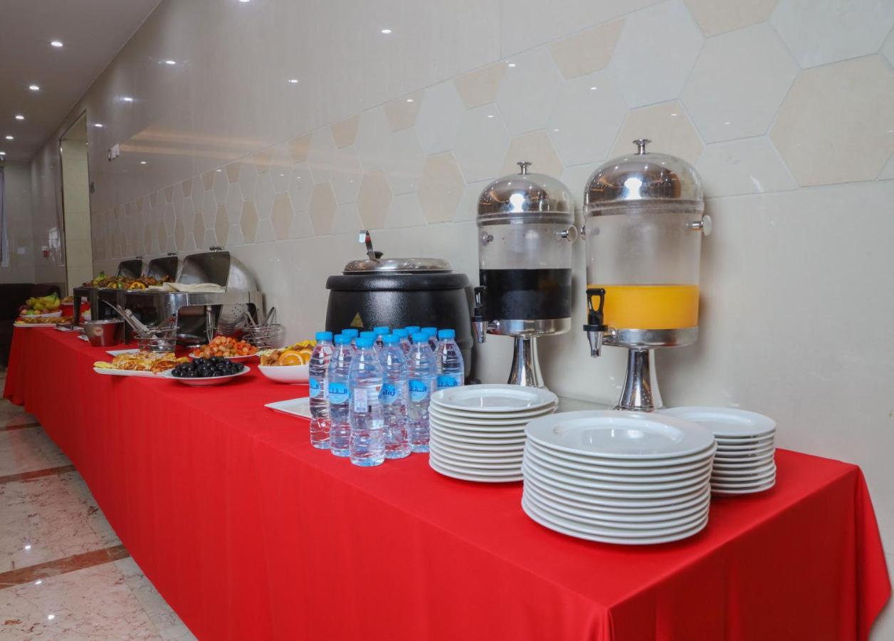 Al Azmy 116 Hotel Sharjah Exterior photo
